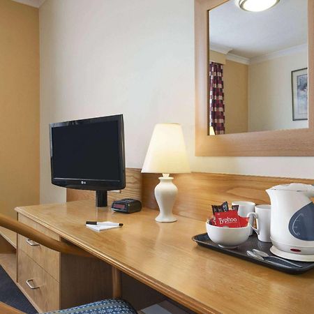 Days Inn Watford Gap クリック エクステリア 写真