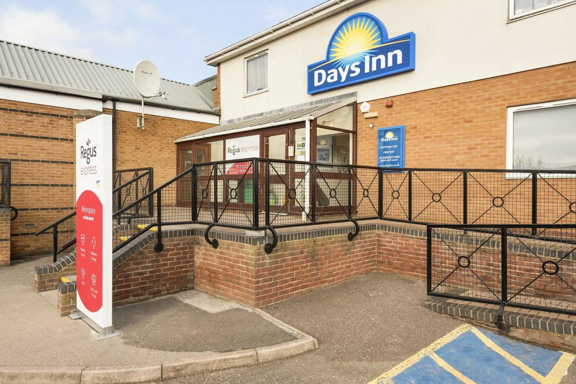 Days Inn Watford Gap クリック エクステリア 写真
